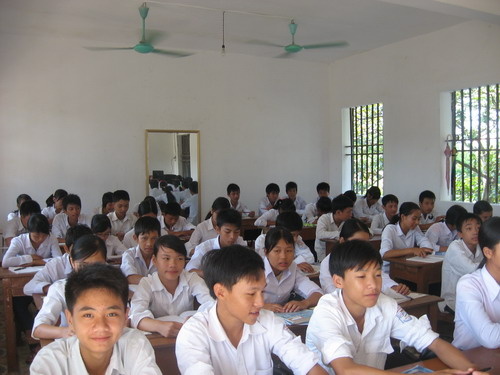 TỶ LỆ HỌC SINH GIỎI CAO: Thực chất hay vẫn là biểu hiện của căn bệnh thành tích.